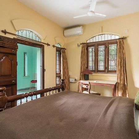 Hostie Chinar Haveli - Heritage Home With Pool, 古尔冈 外观 照片