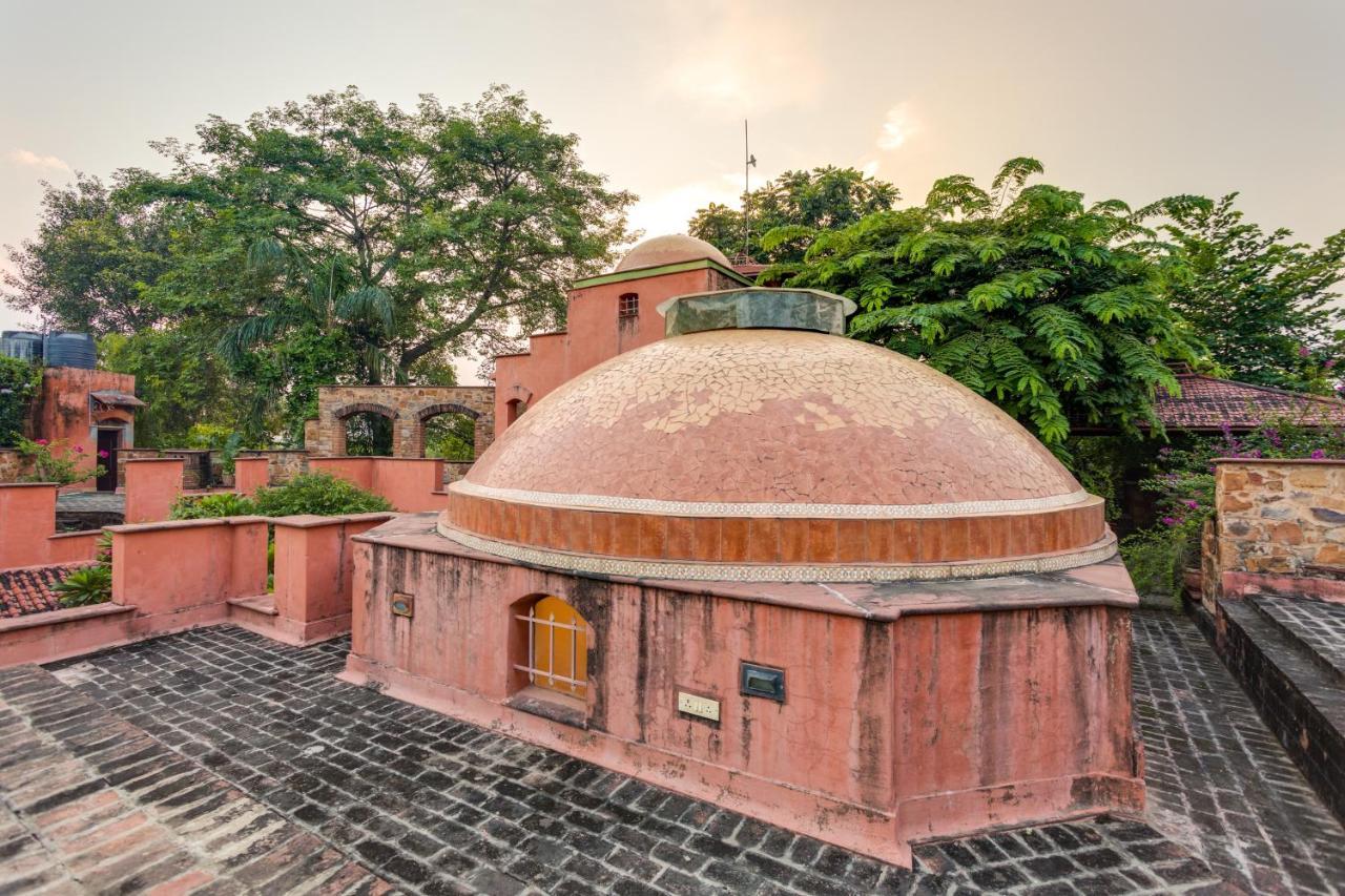 Hostie Chinar Haveli - Heritage Home With Pool, 古尔冈 外观 照片