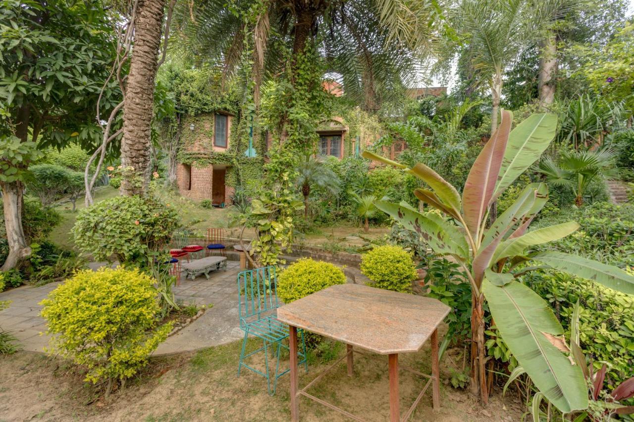 Hostie Chinar Haveli - Heritage Home With Pool, 古尔冈 外观 照片