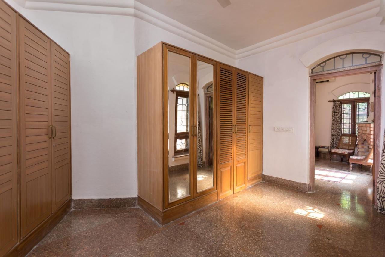 Hostie Chinar Haveli - Heritage Home With Pool, 古尔冈 外观 照片