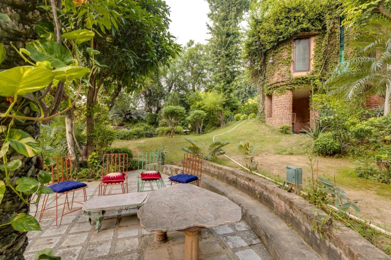 Hostie Chinar Haveli - Heritage Home With Pool, 古尔冈 外观 照片