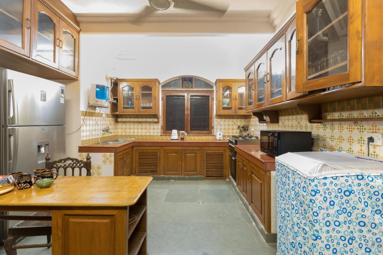 Hostie Chinar Haveli - Heritage Home With Pool, 古尔冈 外观 照片